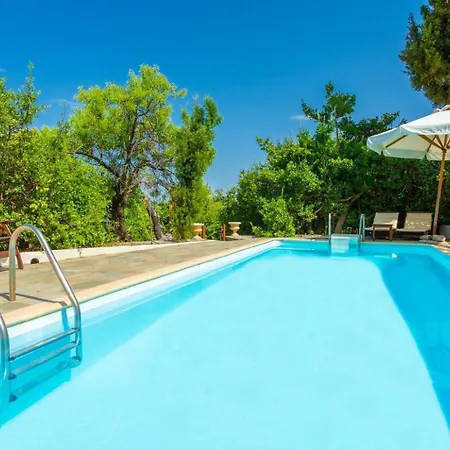 Villa Antigoni Alikias